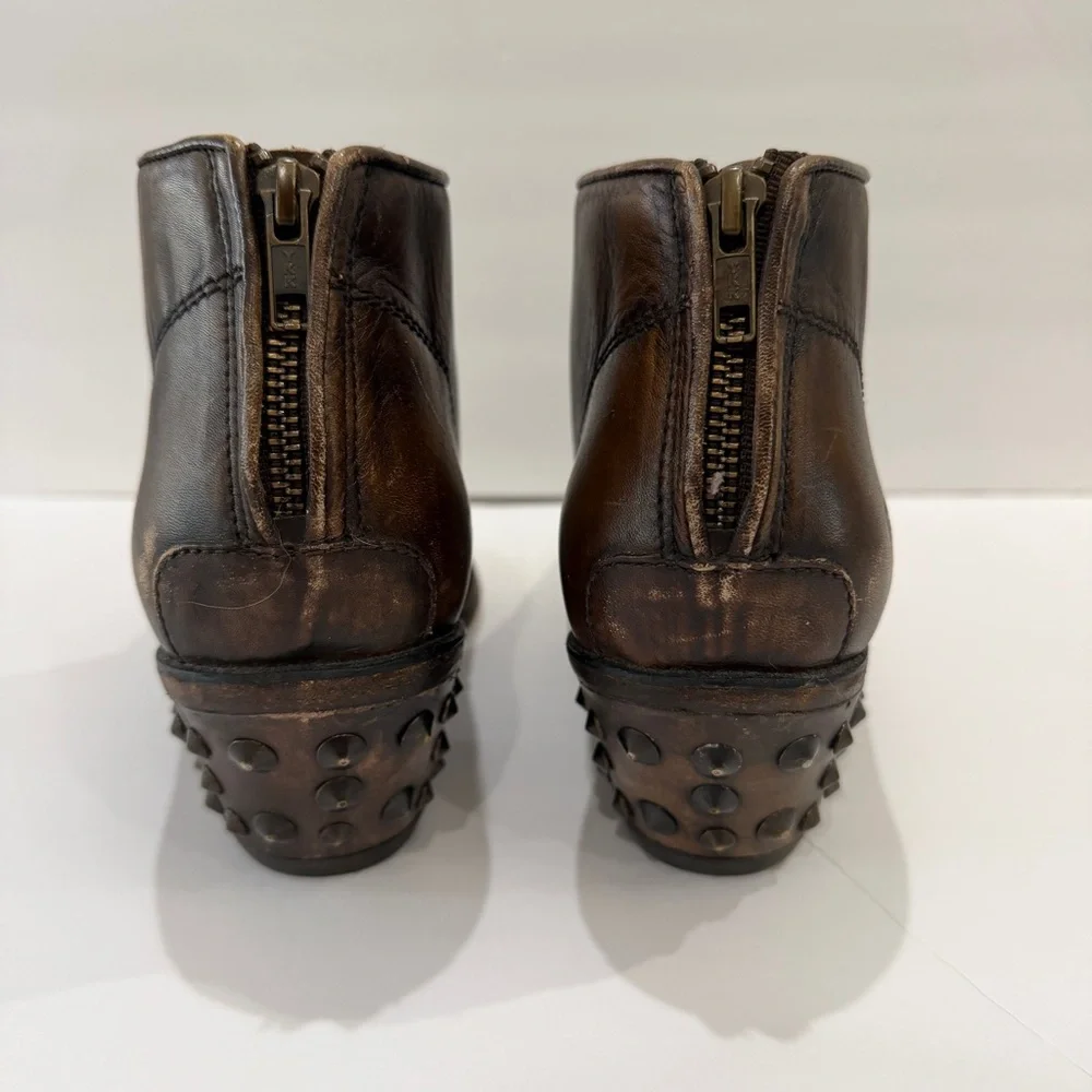 Ariat Women's Brown Leather Western Ankle Boots - Picture 3 of 8